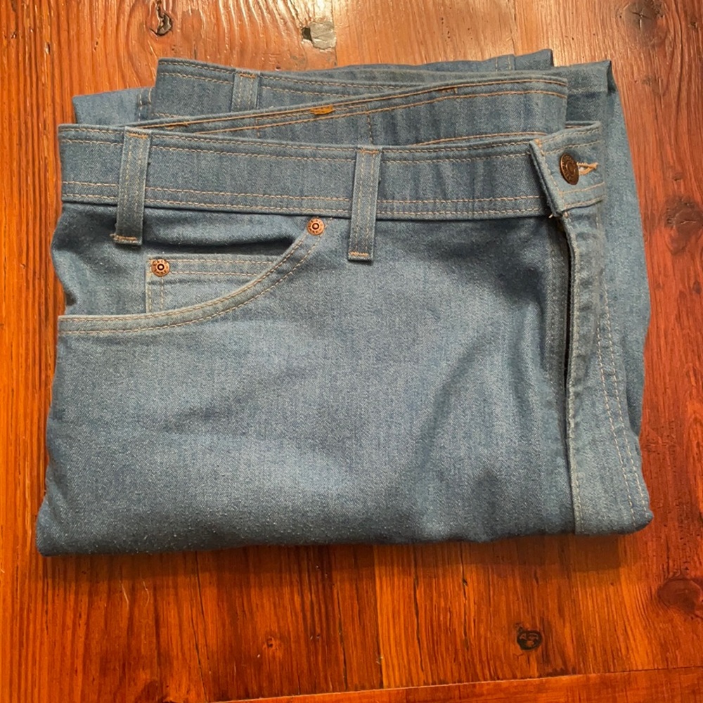 Men’s Levi’s action jeans Sz 46x30